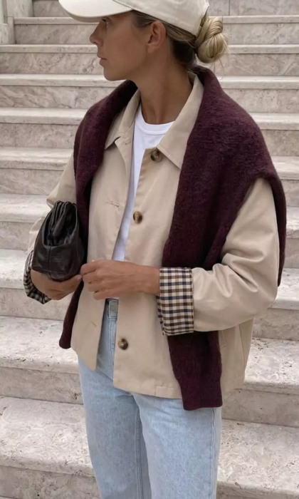 beige vest (1)